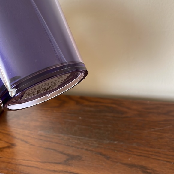 New venti glow in the dark Starbucks Halloween 2022 tumbler with lid and straw - Picture 2 of 3